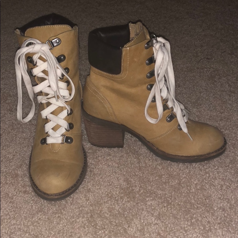 Shoe cult by nasty gal brown booties